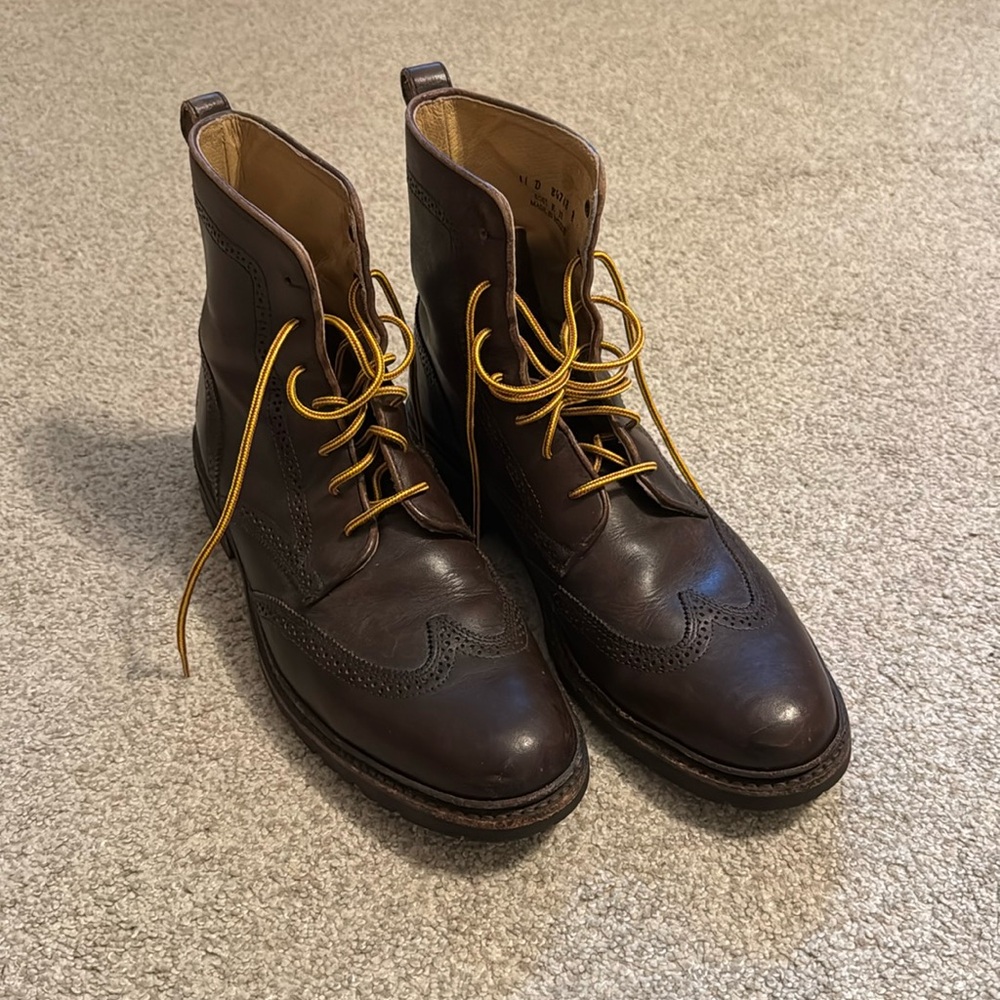 Frye Men’s Wingtip Leather Ankle Boot